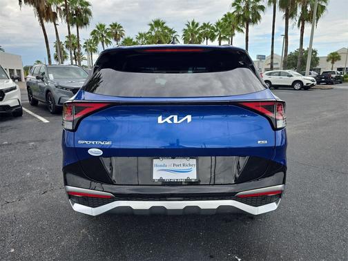 2023 Kia Sportage SX