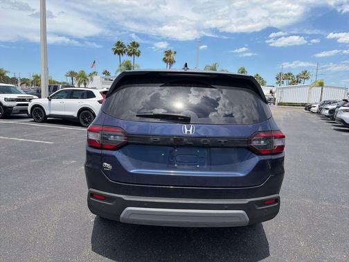 Obsidian Blue Pearl 2023 Honda Pilot 2WD EX-L 8 Passenger