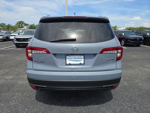 2022 Honda Pilot 2WD Special Edition