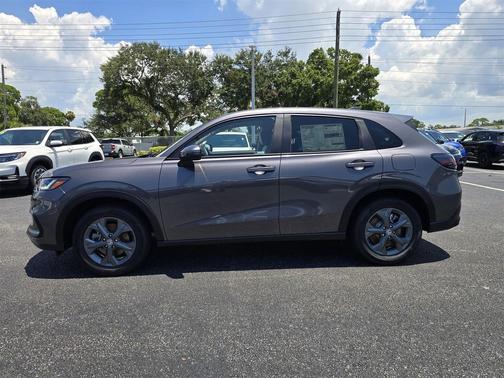 2026 Honda HR-V LX