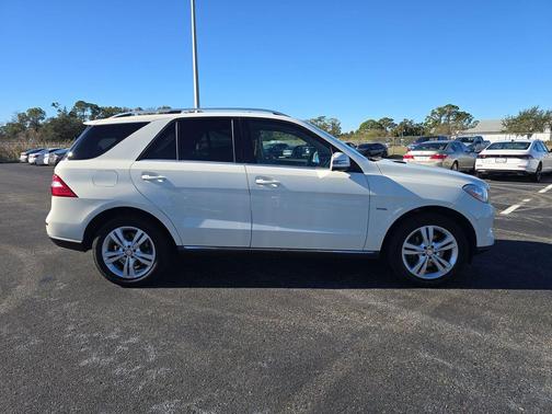 2012 Mercedes-Benz M-Class 4MATIC