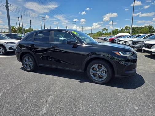 2026 Honda HR-V LX
