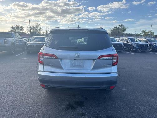 2022 Honda Pilot AWD Special Edition