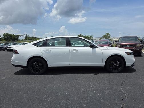 2025 Honda Accord Sport SE 1.5T