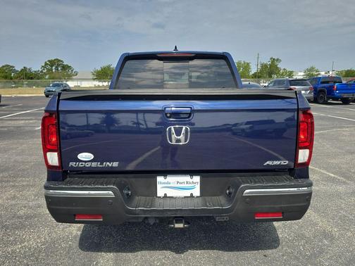 Obsidian Blue Pearl 2019 Honda Ridgeline RTL-E