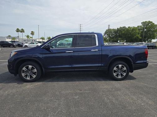 Obsidian Blue Pearl 2019 Honda Ridgeline RTL-E