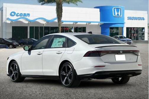 2025 Honda Accord Hybrid Base