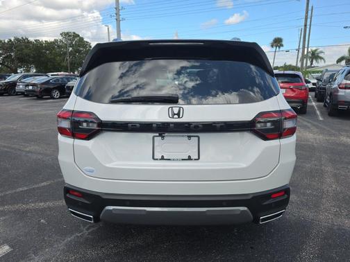 Platinum White 2026 Honda Pilot EX-L