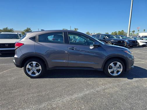 2021 Honda HR-V LX