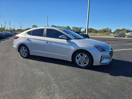 2019 Hyundai ELANTRA Value Edition