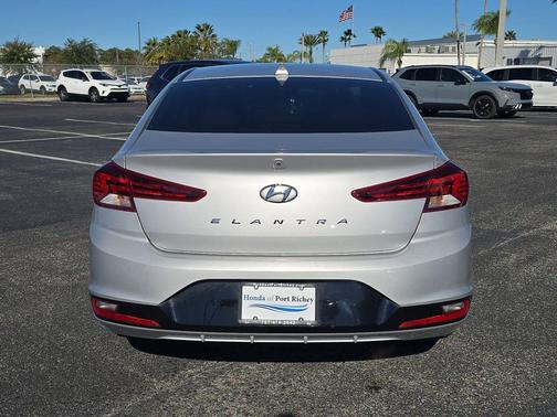 2019 Hyundai ELANTRA Value Edition