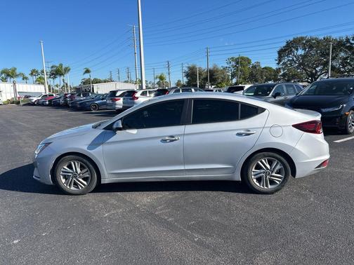 2019 Hyundai ELANTRA Value Edition