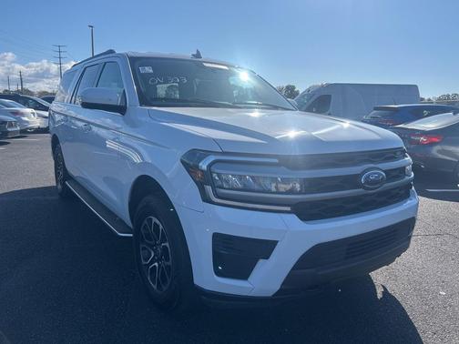 2023 Ford Expedition Max XLT