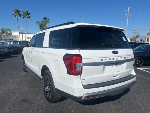 2023 Ford Expedition Max XLT
