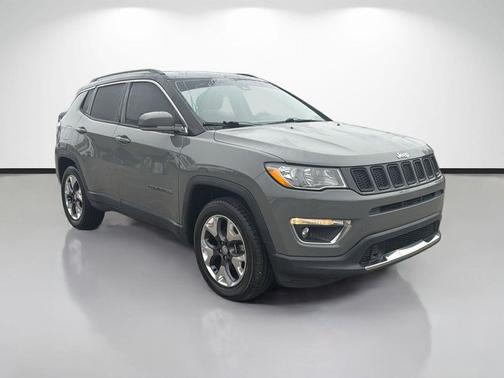 Sting-Gray Clearcoat 2019 Jeep Compass Limited
