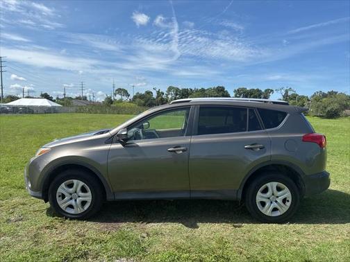 2013 Toyota RAV4 LE