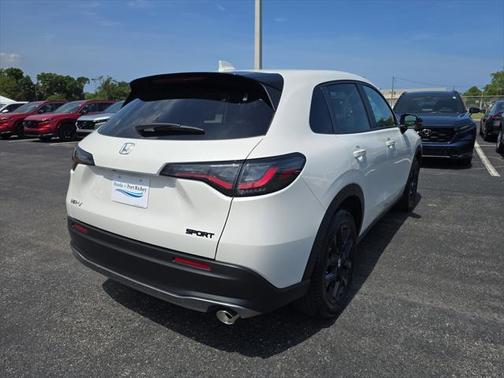 2025 Honda HR-V 2WD Sport