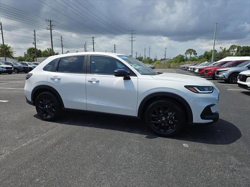 2025 Honda HR-V 2WD Sport