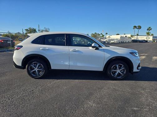 2023 Honda HR-V EX-L