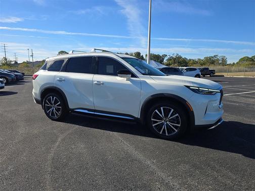 2022 INFINITI QX60 SENSORY