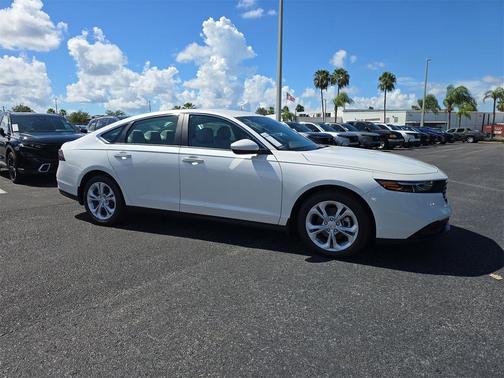 2025 Honda Accord LX 1.5T