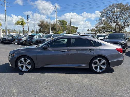 2019 Honda Accord Touring 2.0T