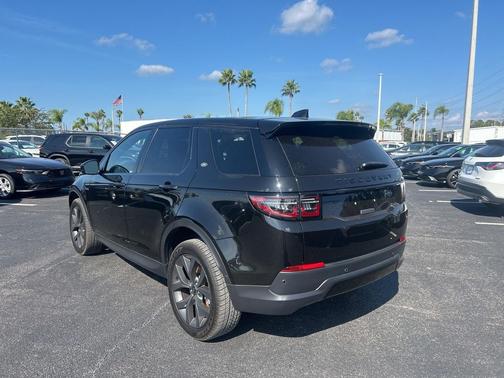 2021 Land Rover Discovery Sport SE