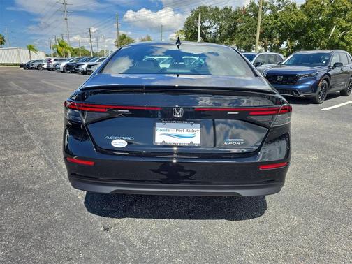 2025 Honda Accord Hybrid Base