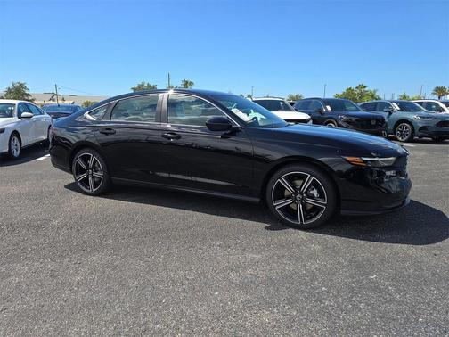 2025 Honda Accord Hybrid Base