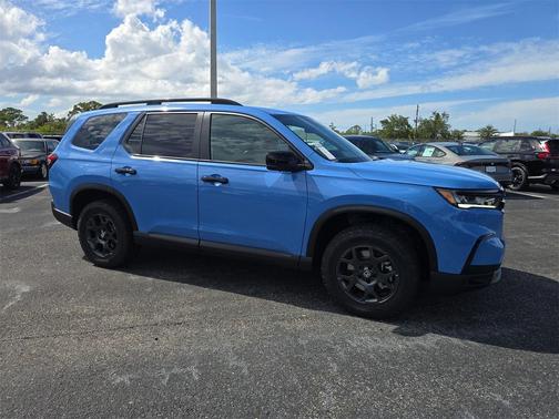2025 Honda Pilot TrailSport