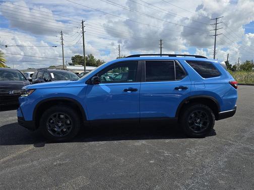 2025 Honda Pilot TrailSport