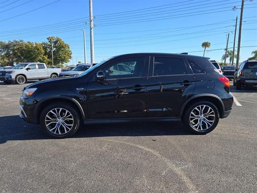 2019 Mitsubishi Outlander Sport SE