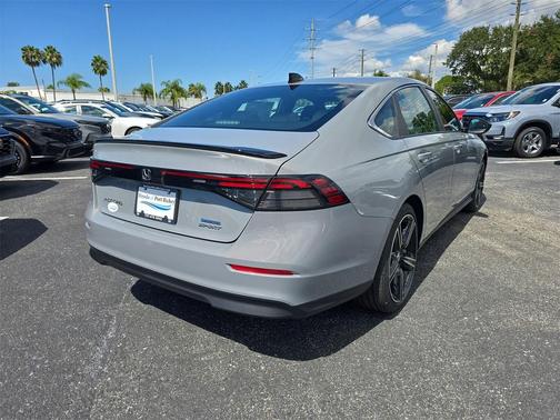 2025 Honda Accord Hybrid Base