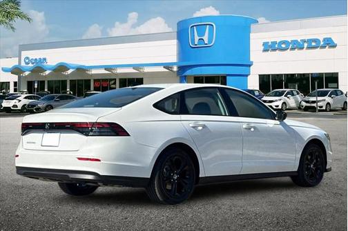 2025 Honda Accord Sport SE 1.5T