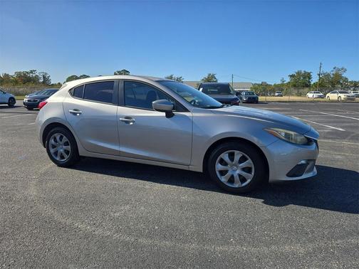 2014 Mazda Mazda3 i Sport