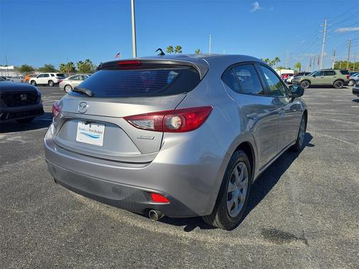 2014 Mazda Mazda3 i Sport