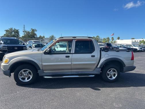 2005 Ford Explorer Sport Trac XLS