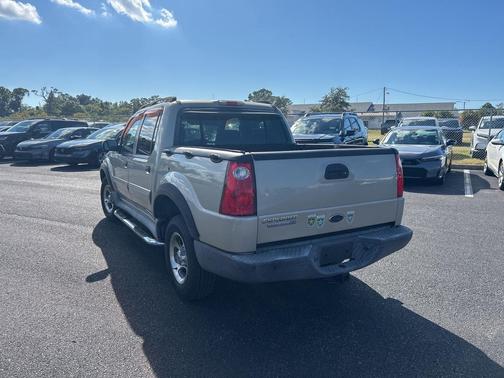 2005 Ford Explorer Sport Trac XLS