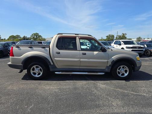2005 Ford Explorer Sport Trac XLS