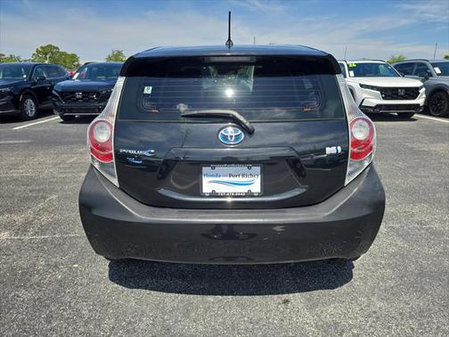 2013 Toyota Prius c One