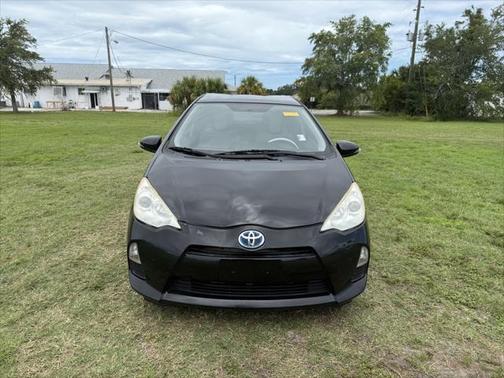 2013 Toyota Prius c One