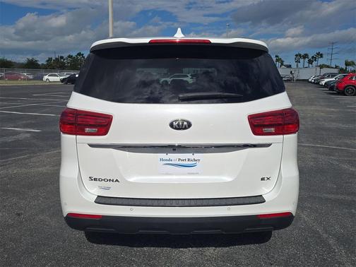 2020 Kia Sedona EX