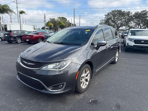 2020 Chrysler Pacifica Limited