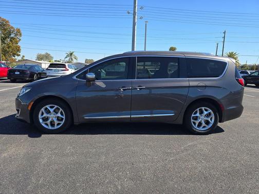 2020 Chrysler Pacifica Limited