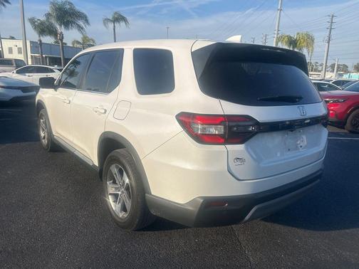 2023 Honda Pilot 2WD EX-L 7 Passenger