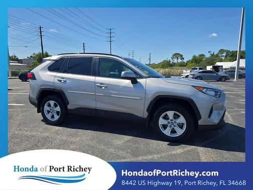 Silver Sky Metallic 2020 Toyota RAV4 XLE