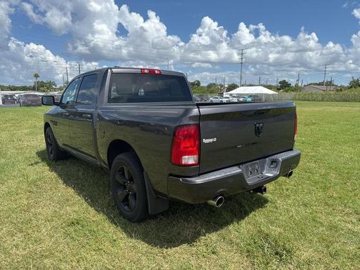 2017 RAM 1500 Express