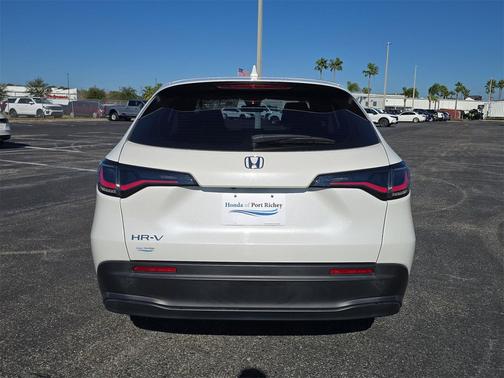 2024 Honda HR-V LX