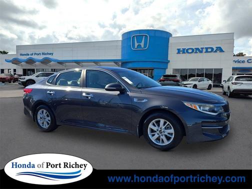 2017 Kia Optima LX