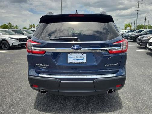 2023 Subaru Ascent Premium 8-Passenger